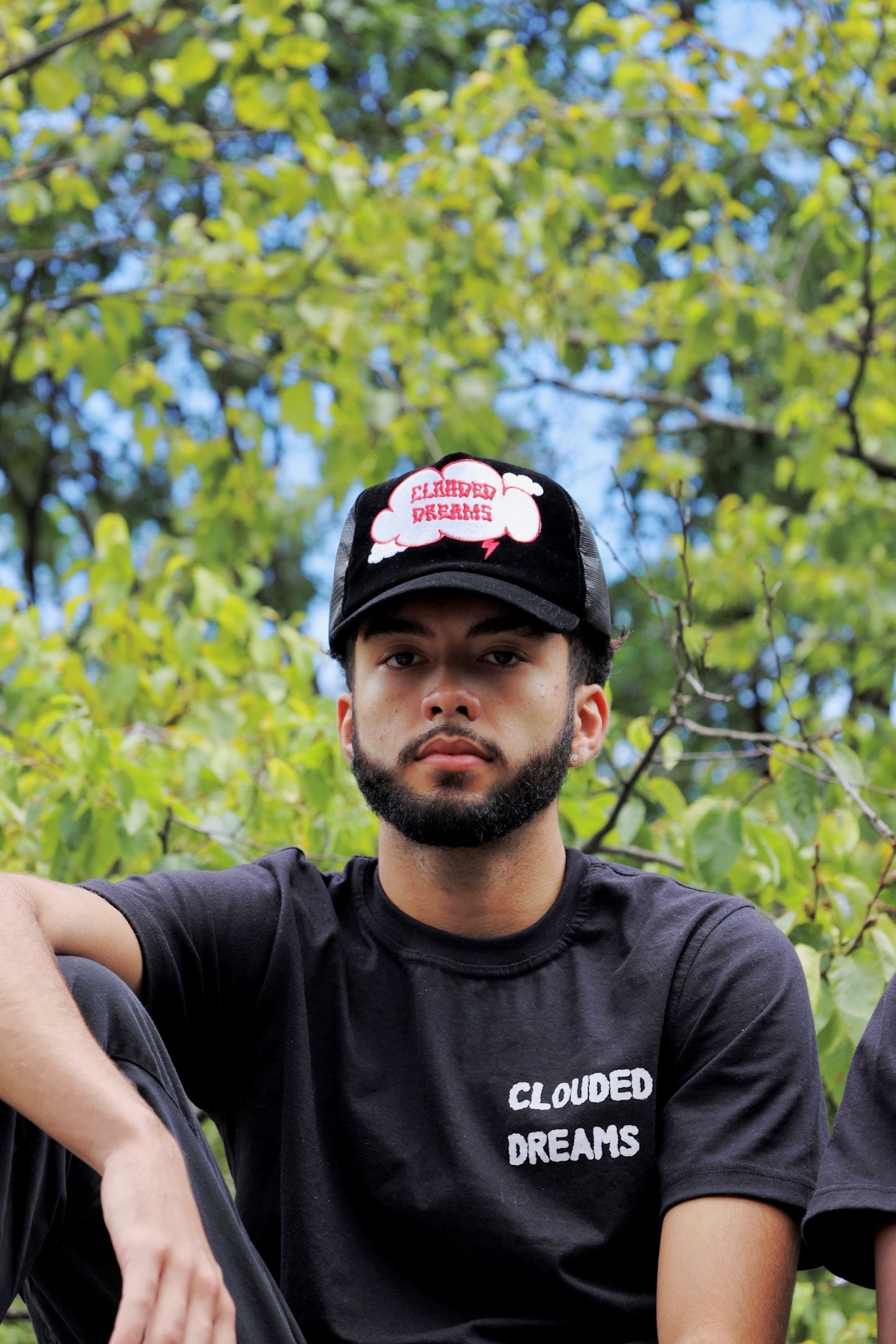 BLACK/WHITE VELVET TRUCKER HAT